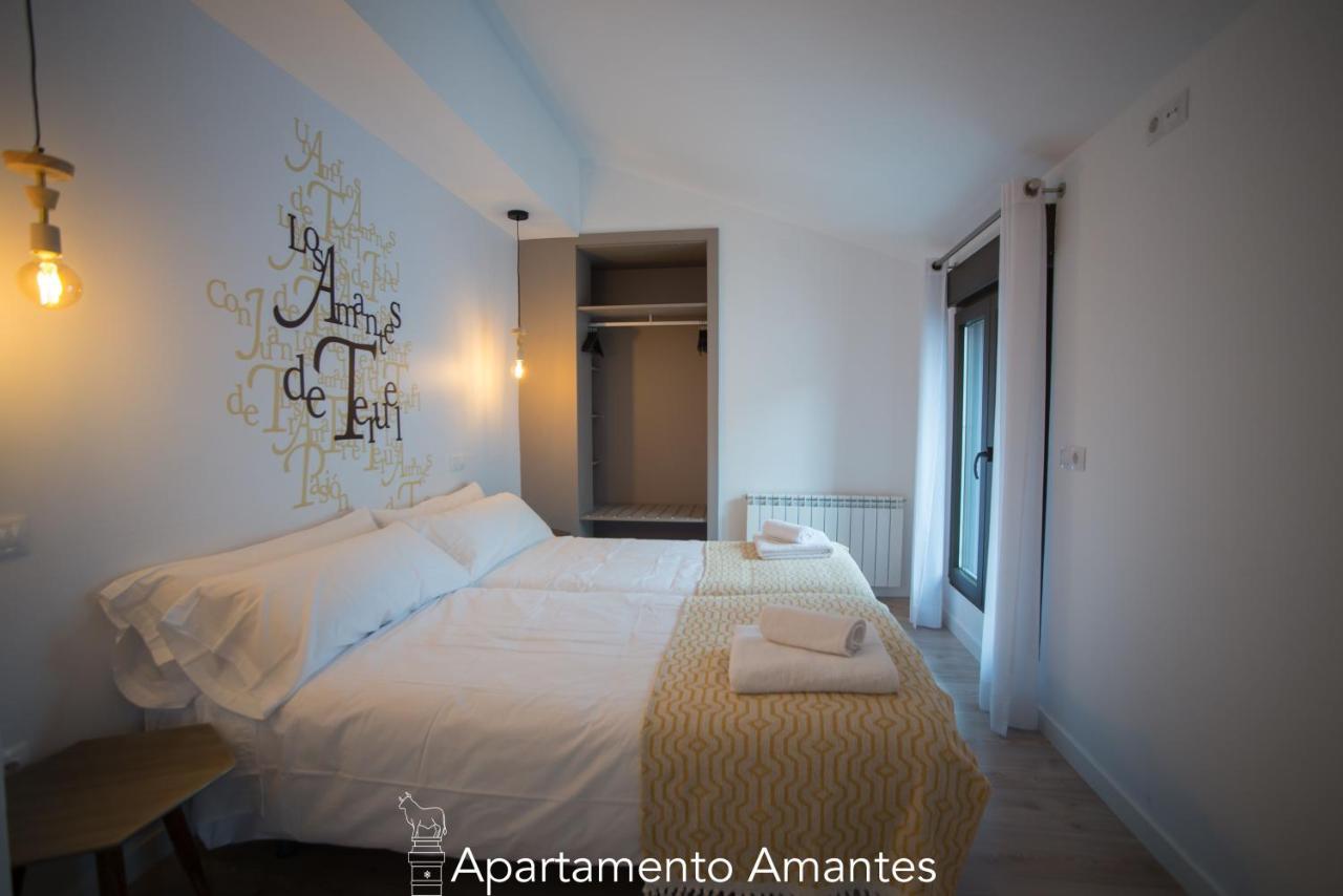 Apartamentos Plaza Del Torico Teruel Dış mekan fotoğraf