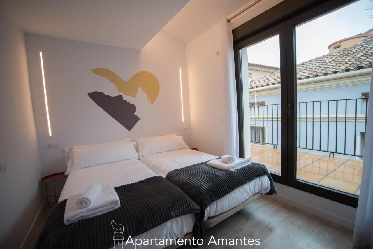 Apartamentos Plaza Del Torico Teruel Dış mekan fotoğraf