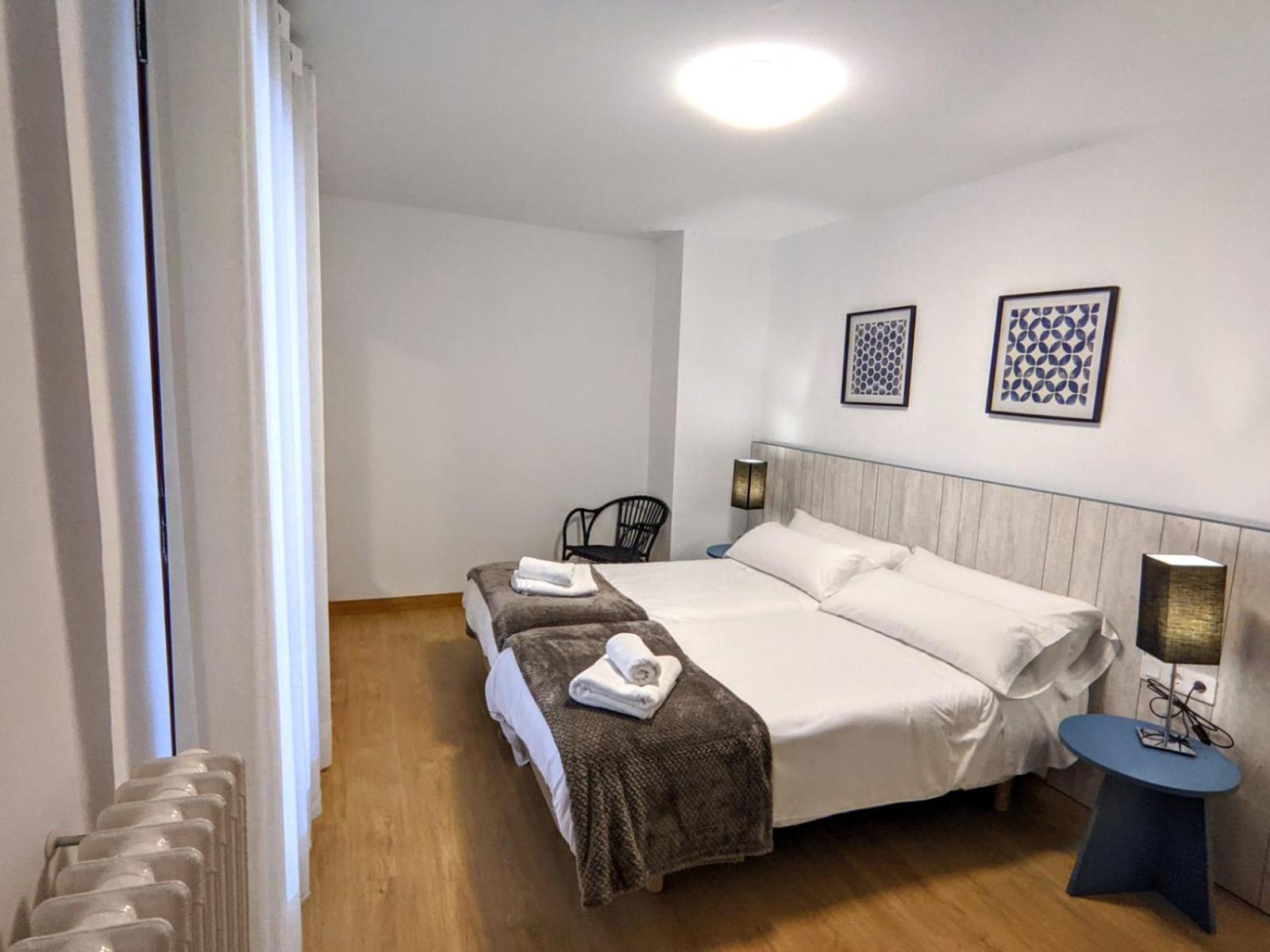 Apartamentos Plaza Del Torico Teruel Dış mekan fotoğraf