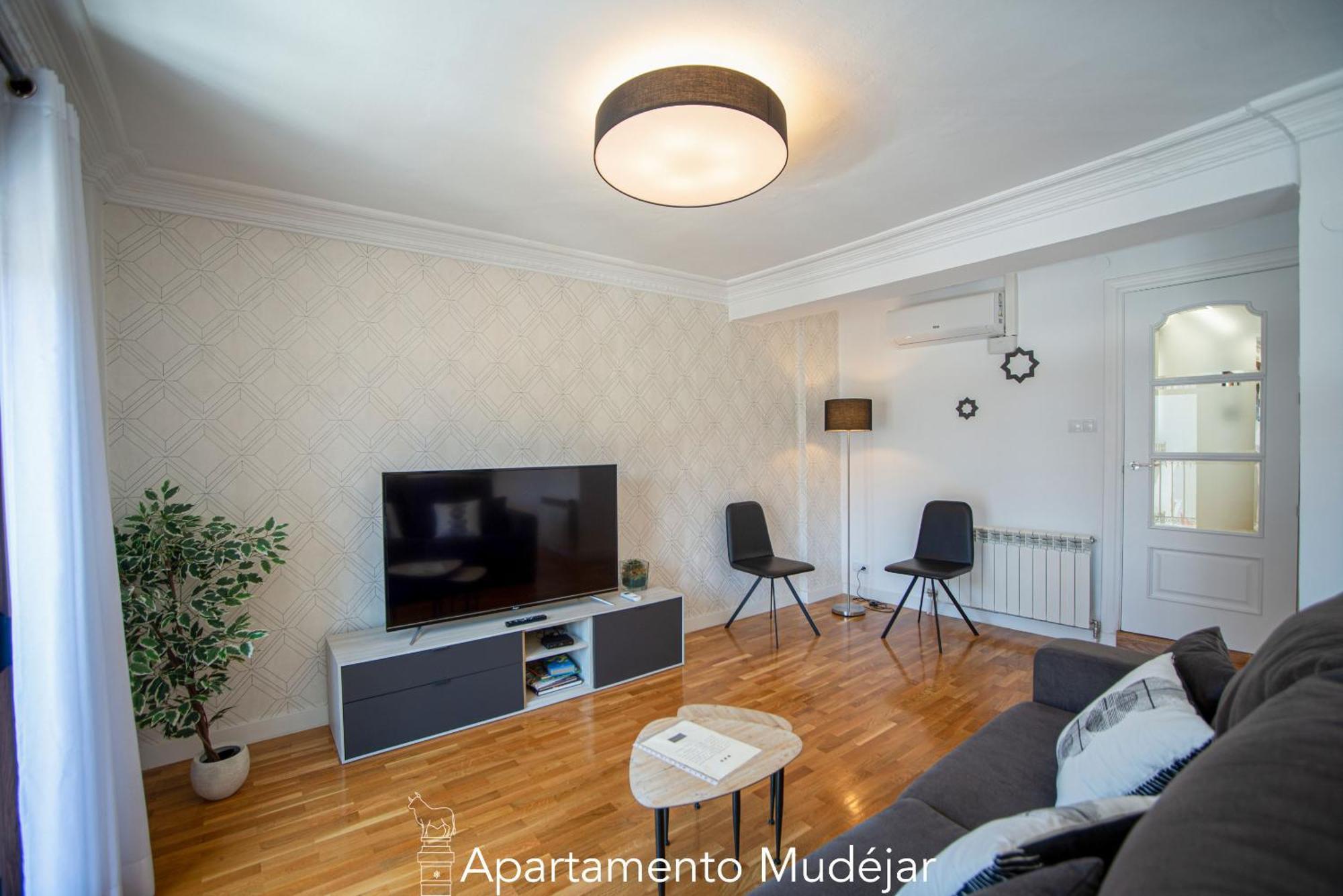 Apartamentos Plaza Del Torico Teruel Oda fotoğraf
